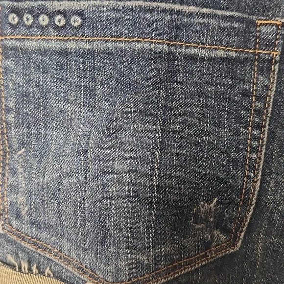 NWT Nordstrom The Fulton Blanknyc Roll Up Distressed Denim Blue Shorts Size 24 - Picture 8 of 13